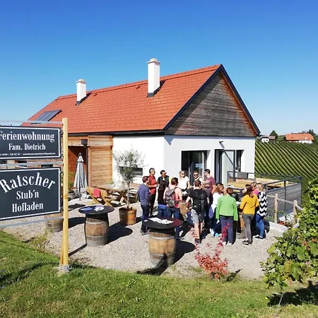 Διαμέρισμα Weinstrassenapartment Fam. Dietrich *