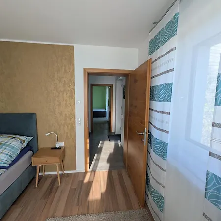 شقة Weinstrassenapartment Fam. Dietrich